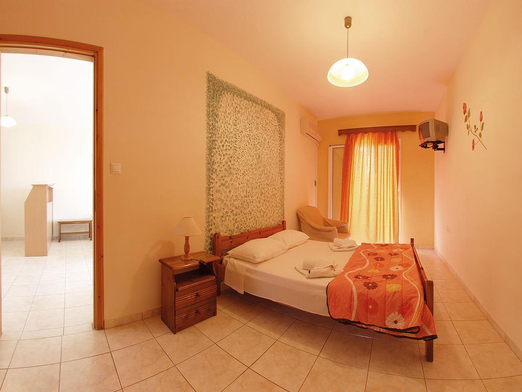 Emilia Apartments Трапезаки Номер фото